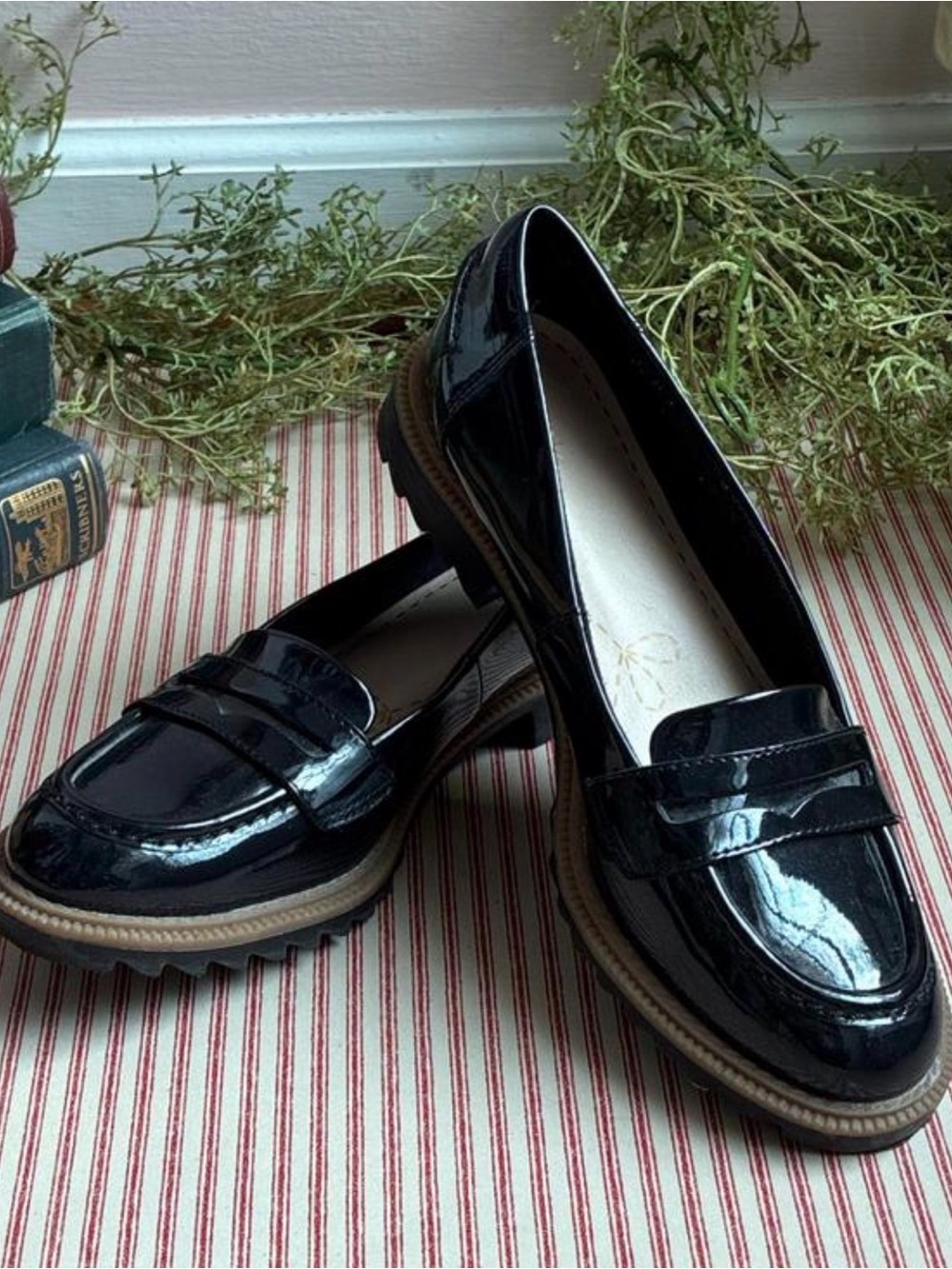 Clark’s Patent Leather Black Women's Loafers